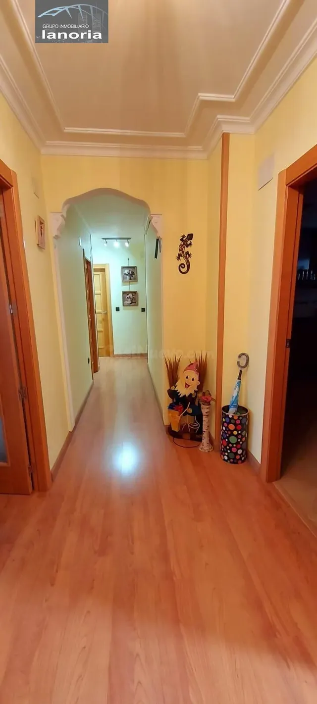 Grupo la Noria Vende Amplio Piso de 3 Dormitorios y 2 Cuarto - foto 5