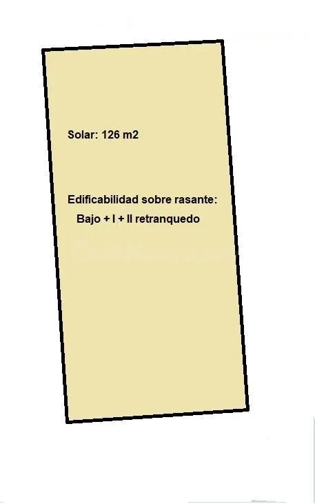 SOLAR CERCA DEL CENTRO DE SALUD