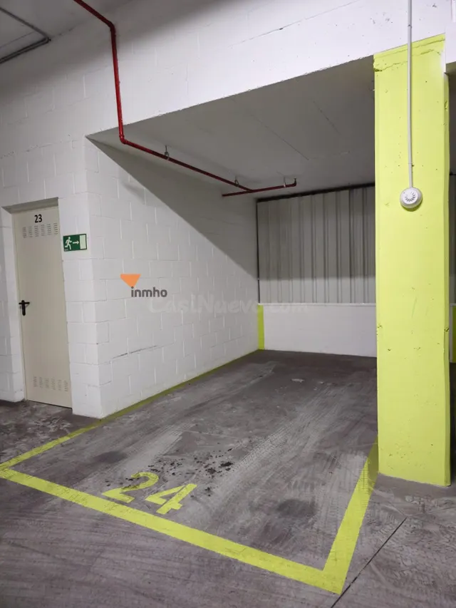 Inmho pone en alquiler parking junto al Ayuntamiento de Torr - foto 2