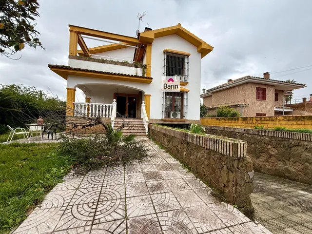 460m2 en El Tablero: No es un chalet, son dos viviendas inde - foto 3