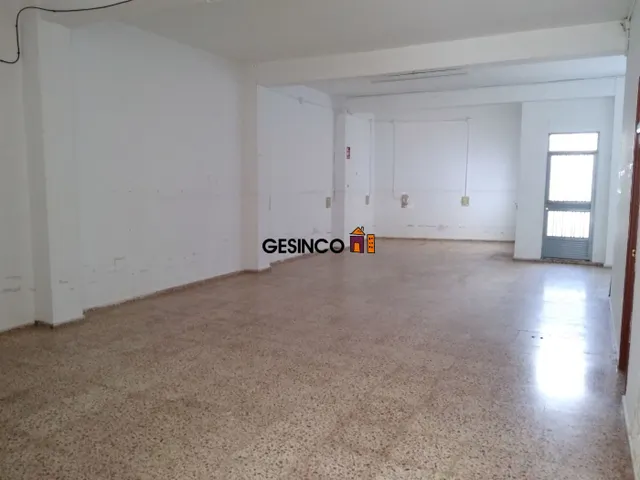 LOCAL COMERCIAL EN ALQUILER EN ONTINYENT - BARRIO SAN JOSÉ — 2