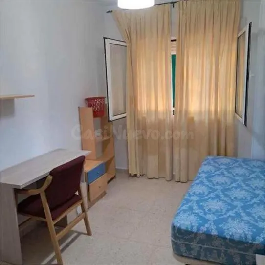 � ALQUILER PARA ESTUDIANTES – 4 habitaciones EN CAMINO DE RO