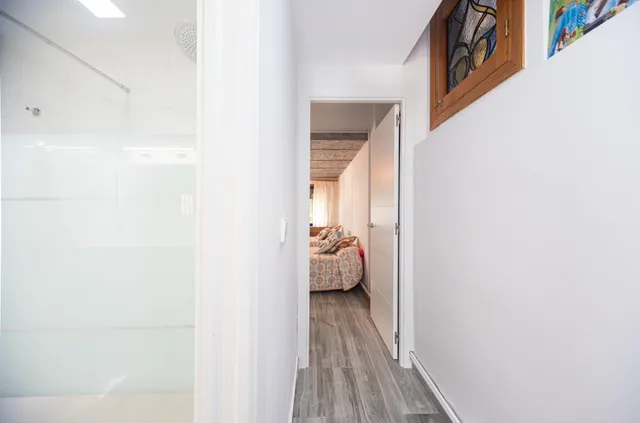 Ponemos a la venta este precioso y peculiar chalet con piscina privada. — 33