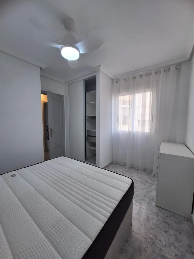 Apartamento 2 habitaciones 60m² en venta - Estacion de autobuses — 14