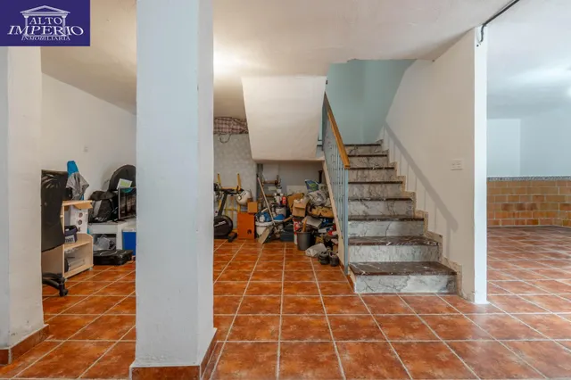 Encantadora Casa Reformada en Ogijares con Vistas y Espacios para Disfrutar — 42