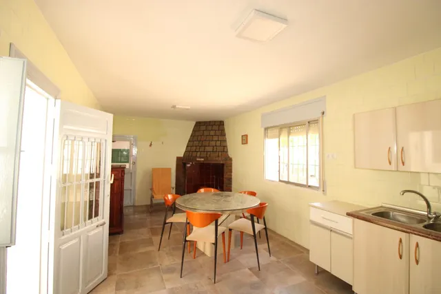 Casa con encanto, amplios espacios y muchas posibilidades en Albujón — 25