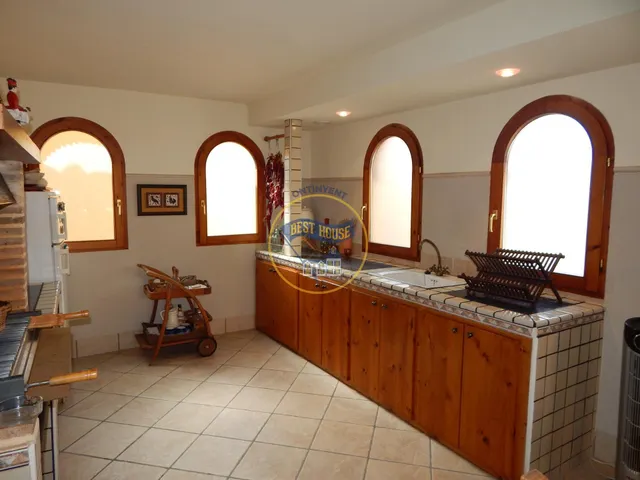 EXCLUSIVA CASA TODO INCLUIDO EN COCENTAINA. — 9