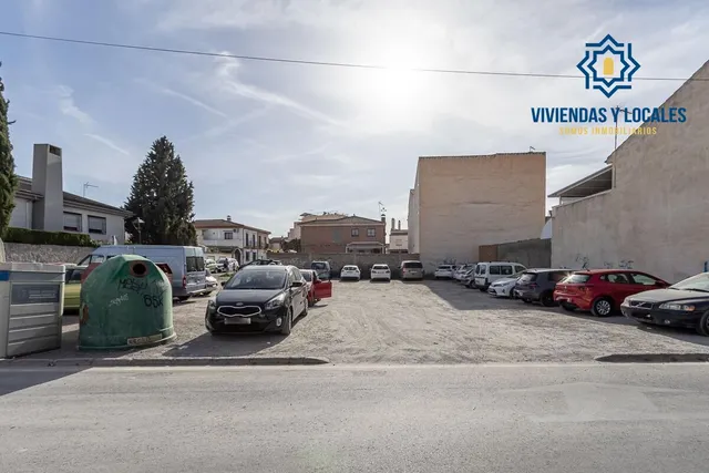 ¡Oportunidad única! Solar en venta en Churriana de la Vega — 4