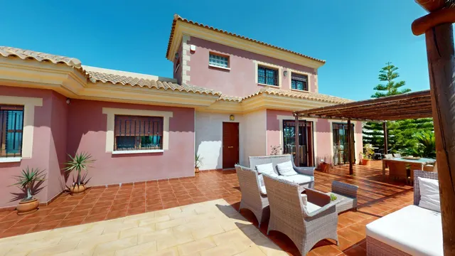 Espectacular vivienda con vistas al mar y a la montaña en Cabo Cope — 43