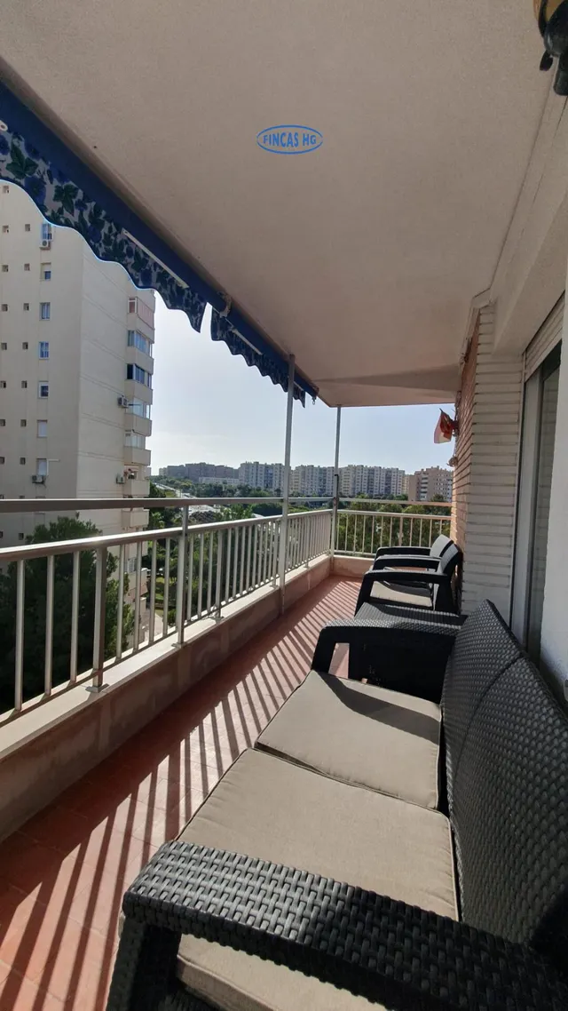 Amplio piso con tres dormitorios en playa de san juan — 31