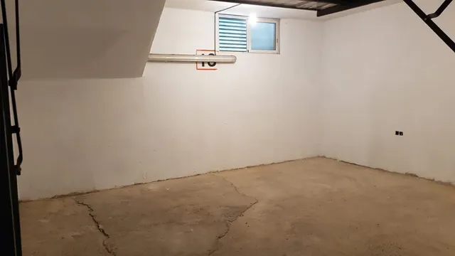 VENTA DE GARAJE CERRADO — 3
