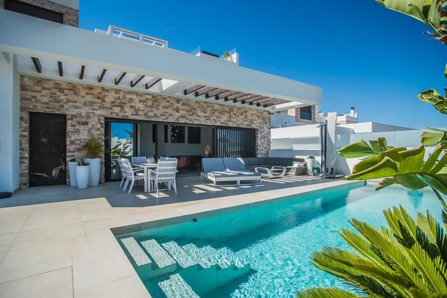 Villa 4 habitaciones 203m² en venta - Pueblo 5 — 8