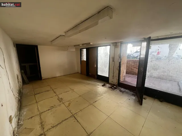 LOCAL COMERCIAL EN SITGES! — 3