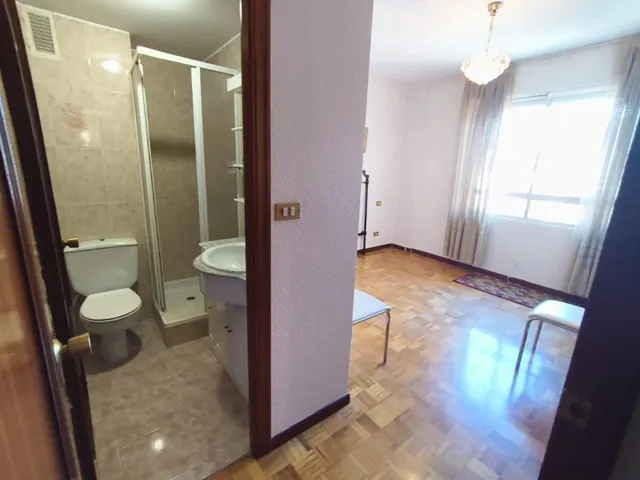 Piso en la zona de correos. — 19