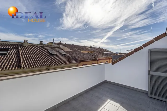 Ático en Ogijares con 2 garajes y un trastero. - foto 4