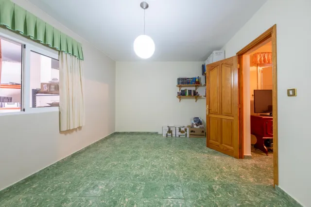 PANADERÍA HISTÓRICA CON MÁS DE 90 AÑOS DE TRAYECTORIA + VIVIENDA — 36