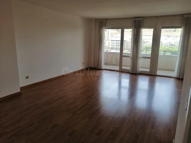 Piso Amplio y Luminoso en Cappont, Lleida - 1000€/mes - foto 2