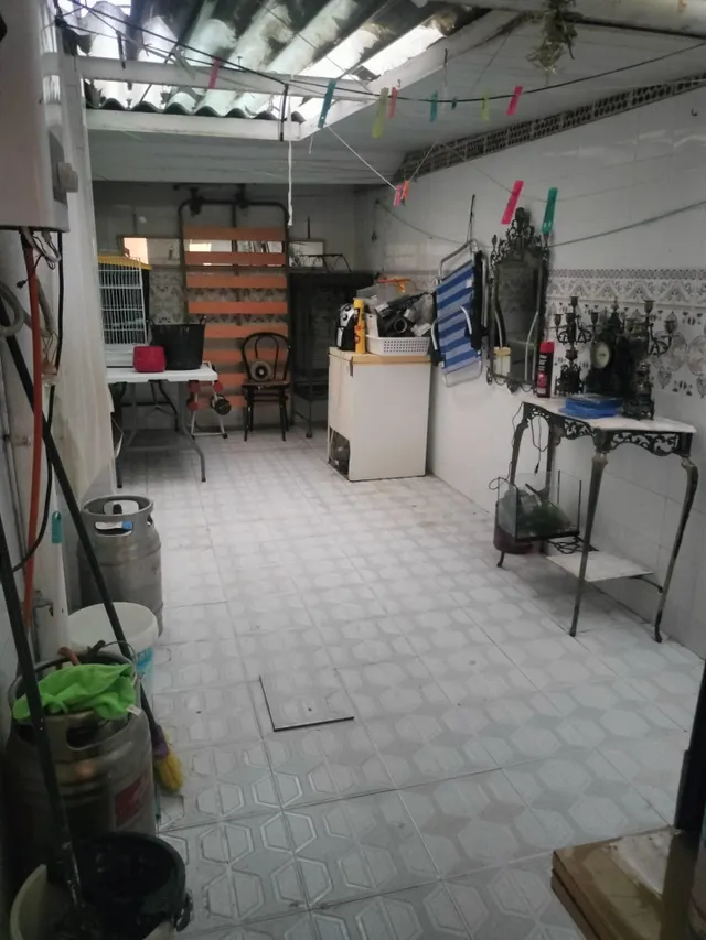 OCASION - PISO PARA REFORMAR DE DOS DORMITORIOS CON GRAN PATIO EN VIRGEN DEL REMEDIO — 13