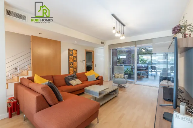 Espacio, confort y calidad: magnífica vivienda unifamiliar adosada — 6