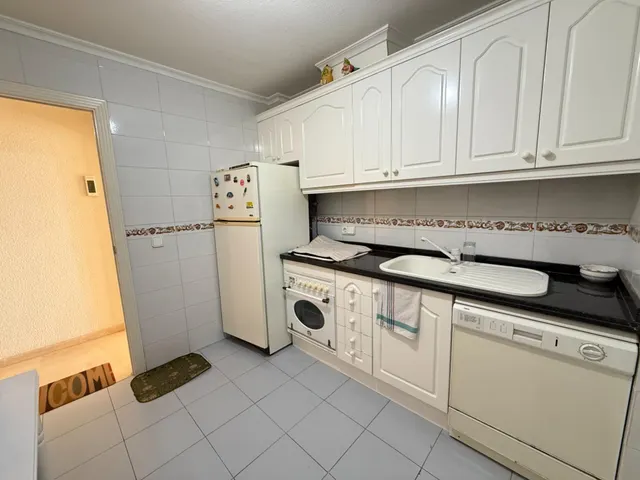 Apartamento de 3 dormitorios y 2 baños en 1ª línea de la playa del cura con vistas directas al mar!!!! — 13