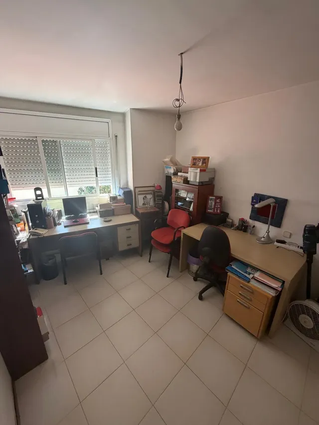 DUPLEX EN VENTA PARA ENTRAR A VIVIR CON GRAN TERRAZA EN BARRIO CENTRO EN CORNELLA DE LLOBREGAT — 12