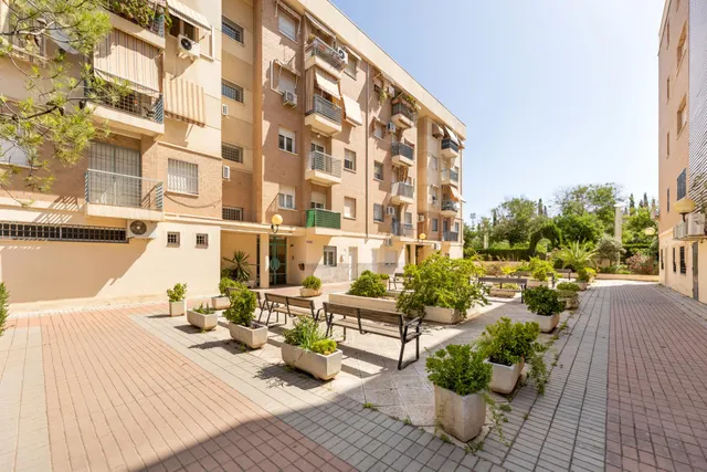¡¡¡ INVERSORES !!! GRAN OPORTUNIDAD SE VENDE PISO EN JUAN PABLO II GRANADA — 3