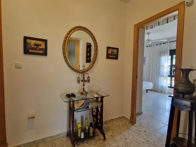 Finca rústica con dos viviendas, piscina y 56.000 m2 de tierras de regadío a 10 minutos de Jerez — 42