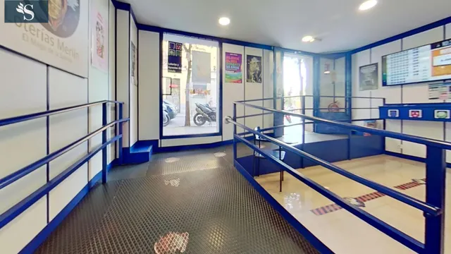 LOCAL  C/FUENCARRAL  y   LOTERIA  APARTE — 6