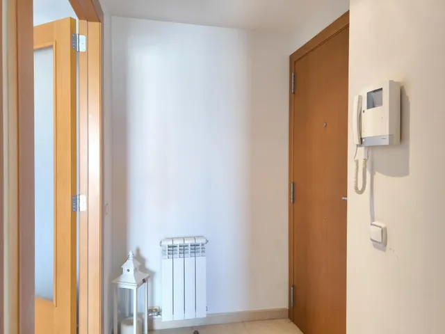 Tu nuevo hogar en Tarragona te espera: amplio, luminoso, con terraza y piscina! — 27