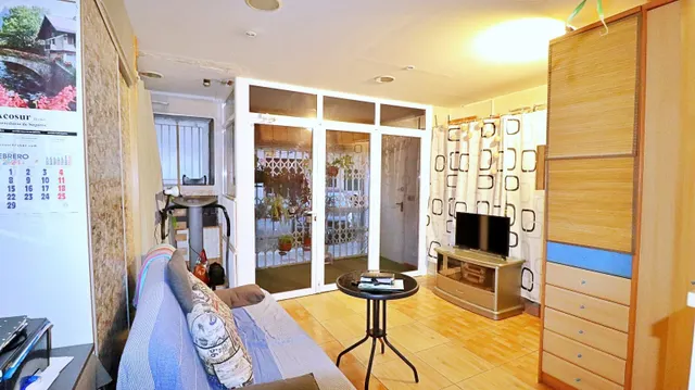 VIVIENDA UNIFAMILIAR O NEGOCIO HABITACIONAL — 10
