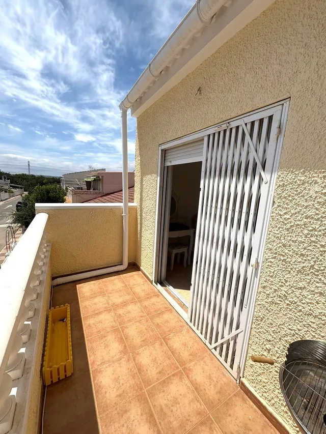 DUPLEX TRANQUILO EN EL LIMONAR — 19