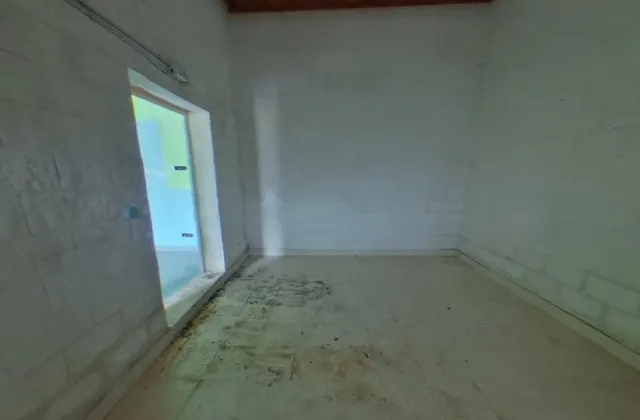 ESTUPENDA CASA EN HUERGAS DE GORDON — 25