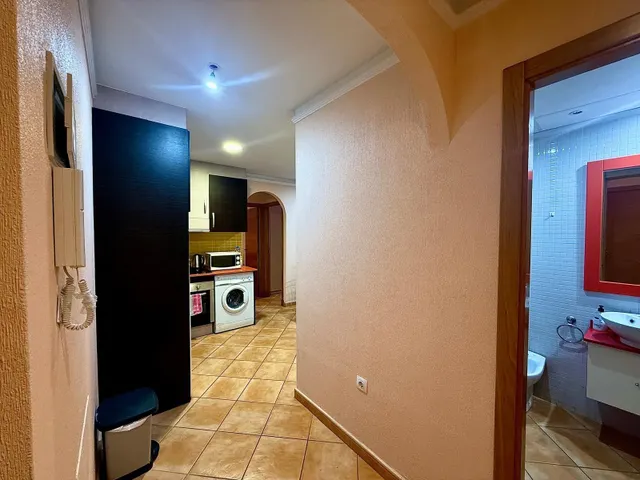 Apartamento de 2 dormitorios con plaza de aparcamiento y trastero. — 13