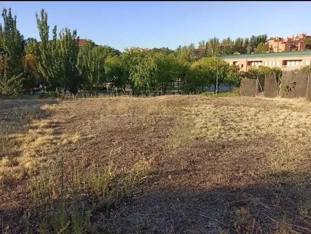 ¡OPORTUNIDAD ÚNICA! Parcela en Venta en Parque Coimbra – Zon - foto 2