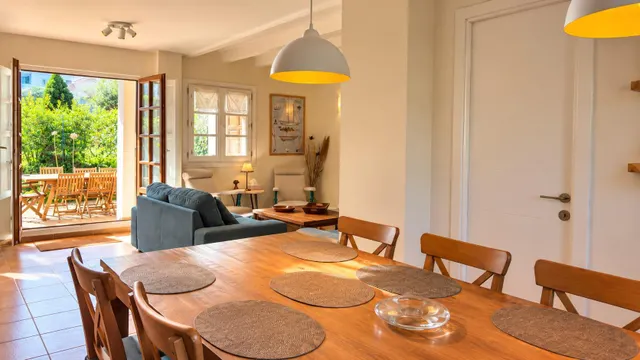 CHALET CON JARDIN Y GARAJE EN COMILLAS — 15