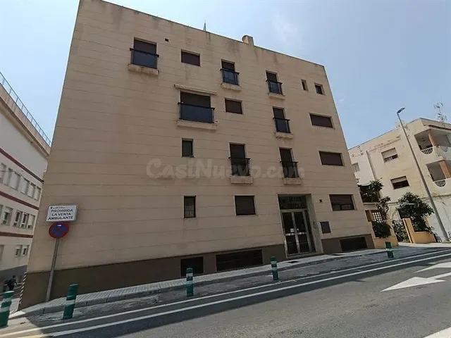 Apartamento 4 habitaciones 76m² en venta - Playa la mamola - foto 2