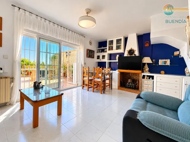 Duplex frente al mar en alamillo — 8
