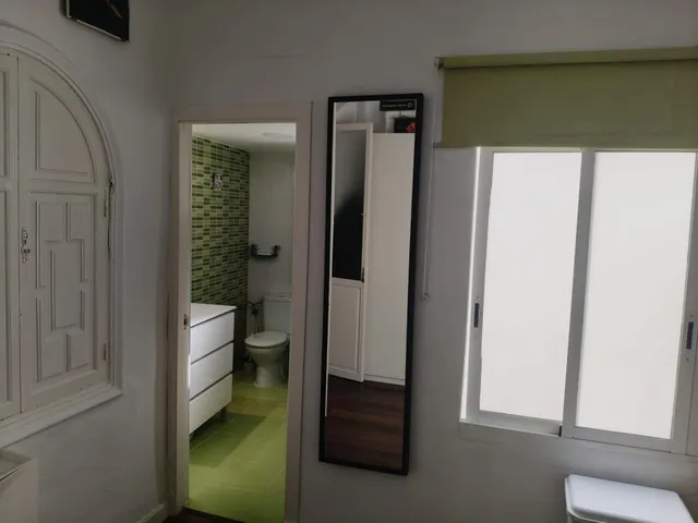 Se vende piso en cadiz , zona centro - mercado — 36