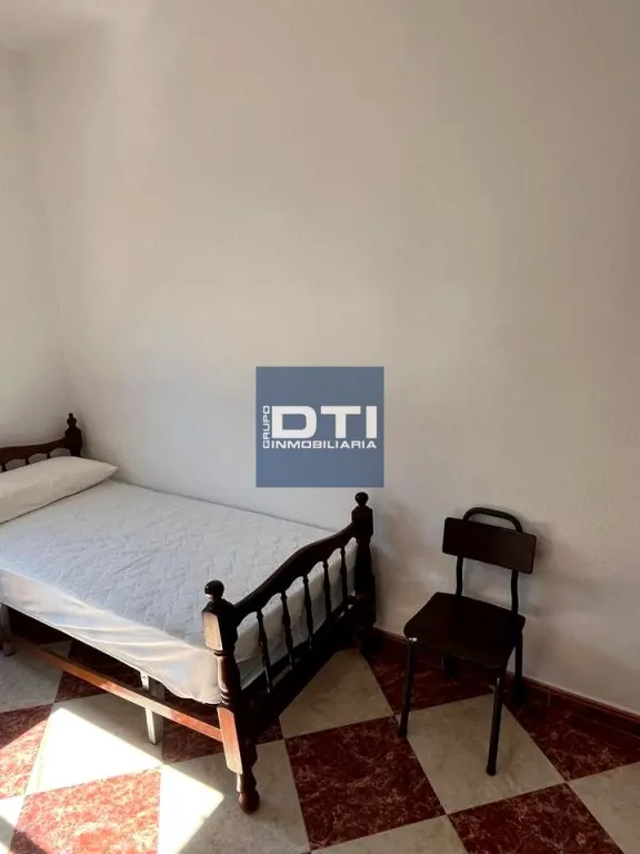 Casa de pueblo en las cefiñas — 65