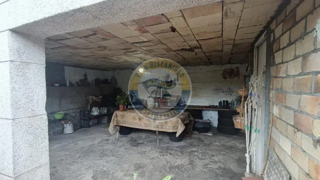 CASA INDEPENDIENTE PROXIMA A CASTRELOS — 39