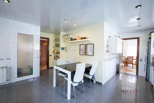 Casa con piscina — 19