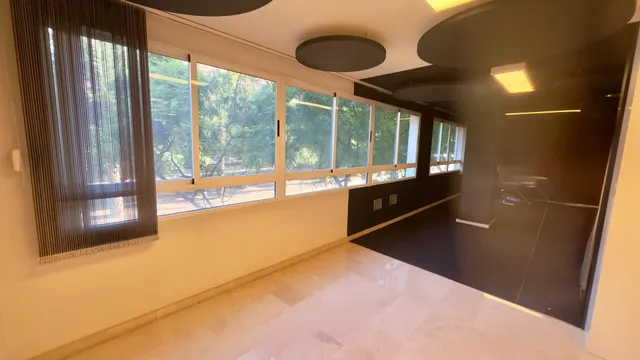 Local comercial 241m² en venta - Vistahermosa — 11