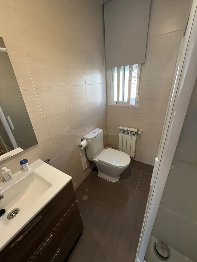 OPORTUNIDAD DE HABITACIÓN EN ALQUILER - foto 5