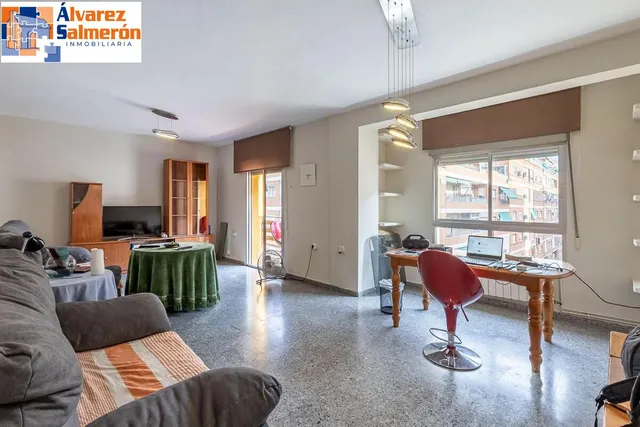Piso amplio y luminoso en Ronda–Arabial — 5