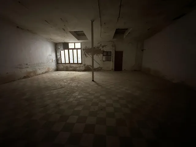 Fabrica industrial en el centro — 16