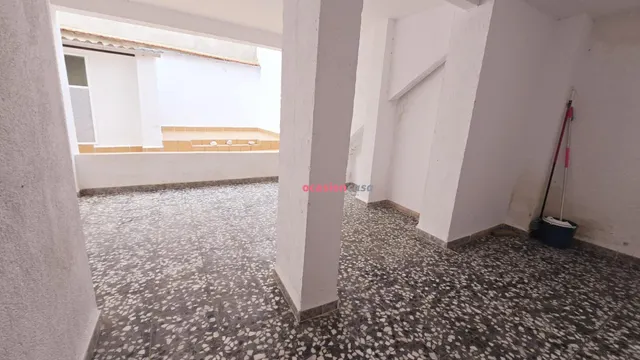 LOCAL Y PISO  EN VENTA EN EL VISO — 7