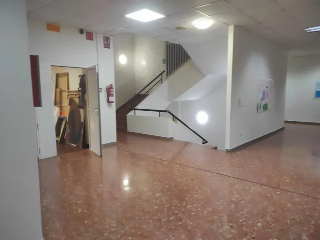 LOCAL COMERCIAL EN LOS TILOS — 6