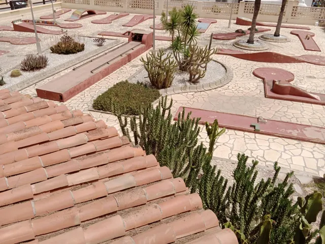 Villa 4 habitaciones 337m² en venta - Zona Sierra Helada — 30