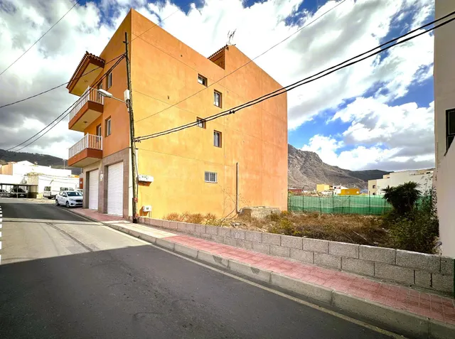 Suelo urbano sin edificar - foto 4