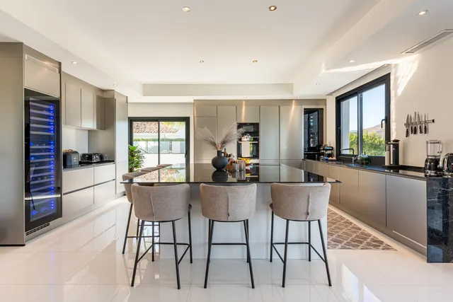 Chalet 4 habitaciones 470m² en venta - Riviera del sol — 7